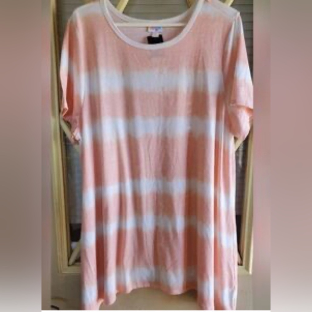 LuLaRoe Peach and White Striped Casual Tee - Picture 1 of 4